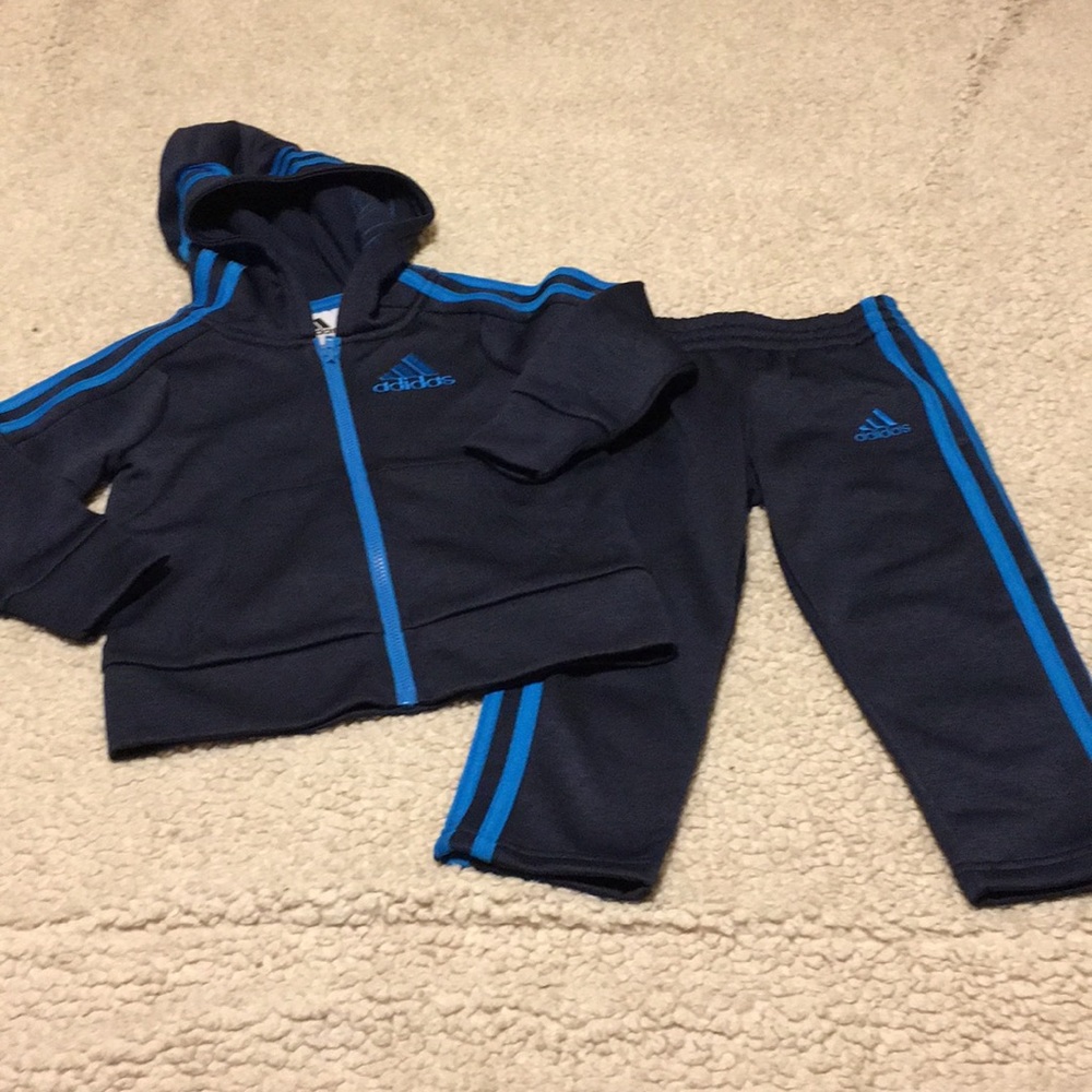 SOLD Adidas 2 Piece Activity Jogger Hoodie Set 2T NEW - Picture 2 of 8